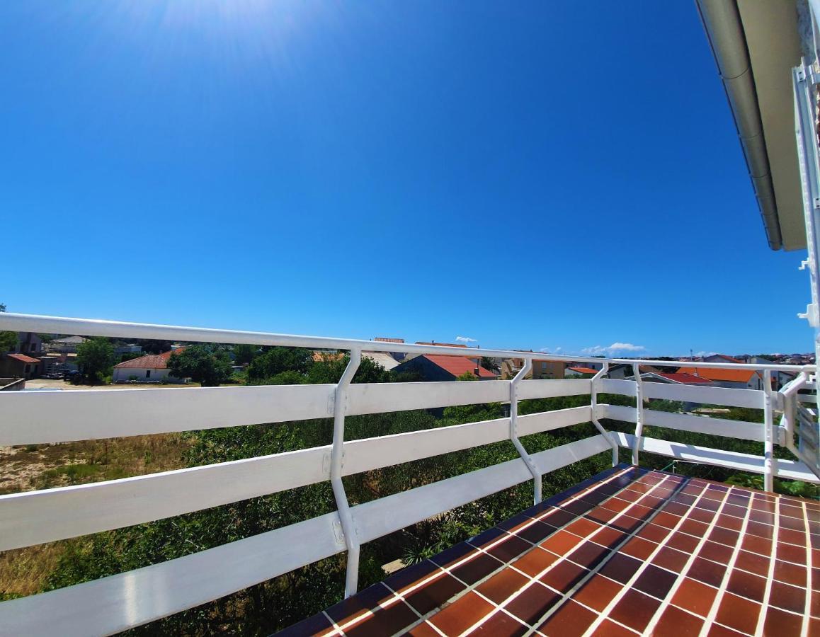 F• R• I• E• N• D• S• Bed & Breakfast Novalja Exterior foto